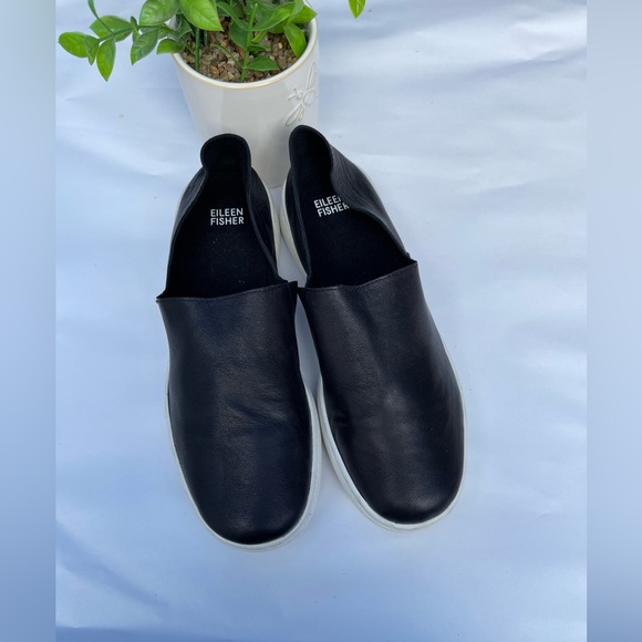 Eileen Fisher black leather loafers size 8.5 - Picture 4 of 10